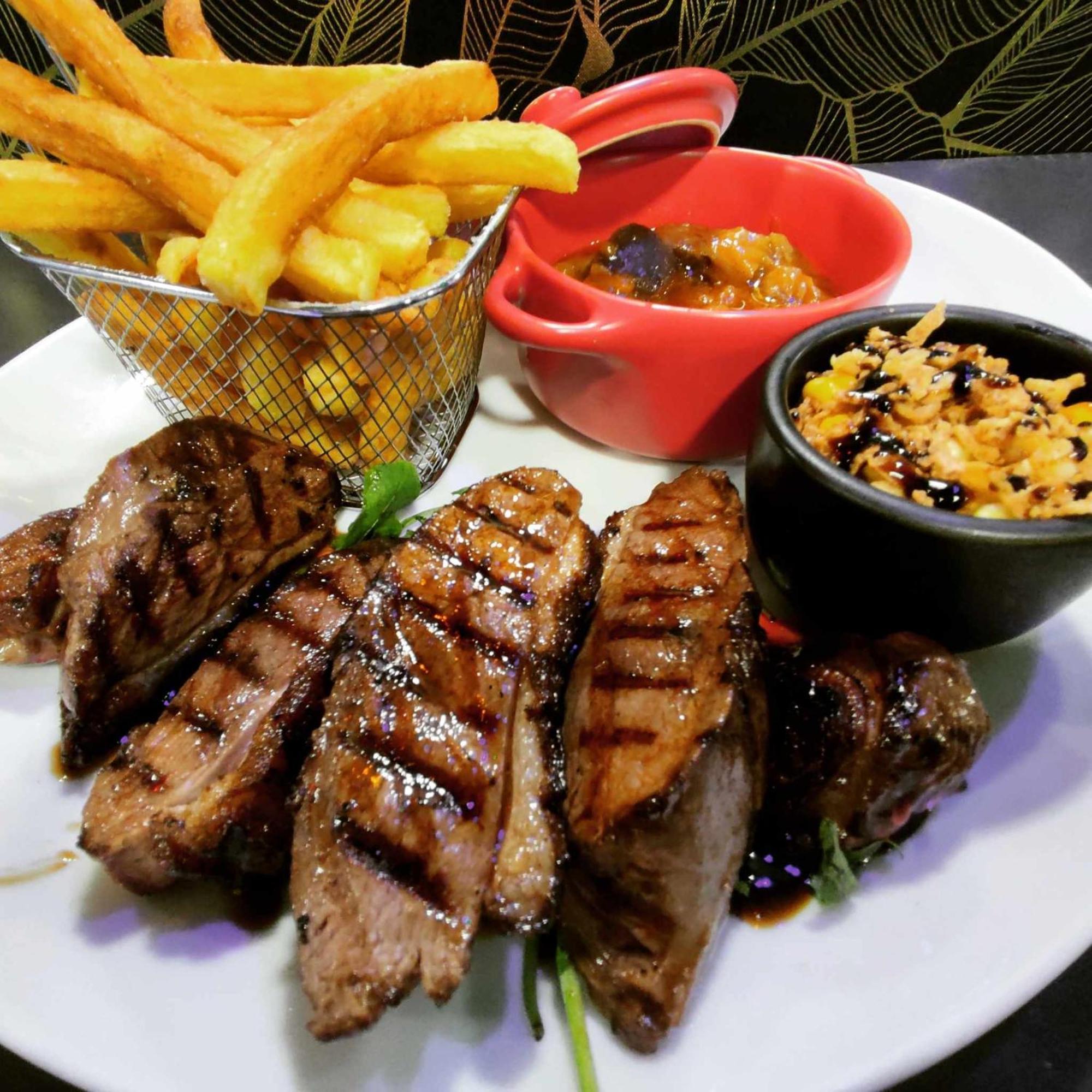 Kamea Club La Gironie Hotel Turenne Ngoại thất bức ảnh